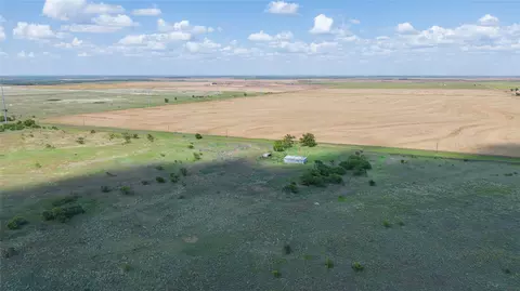 300 County Road 232, Rotan, TX 79546