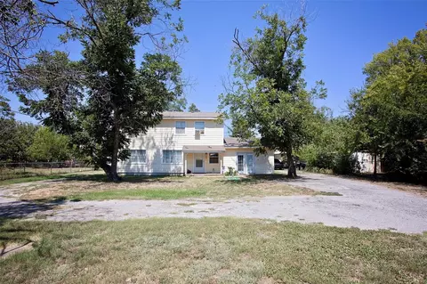 1115 Old Jacksboro Rd, Graham, TX 76450