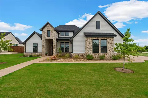 13062 Rainier Dr, Woodway, TX 76712