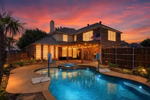 6421 Fairfield Dr, Rowlett, TX 75089