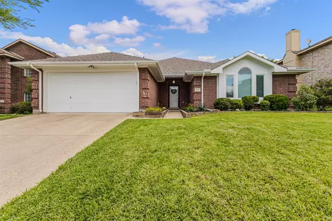 838 Oak Hollow Ln, Rockwall, TX 75087