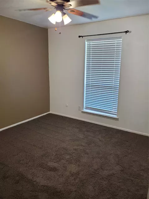 Bedroom - 2225 Ruby Rd, Irving, TX 75060 photo 3 of 6