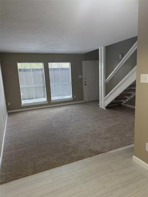 4638 Country Creek Dr #1249, Dallas, TX 75236