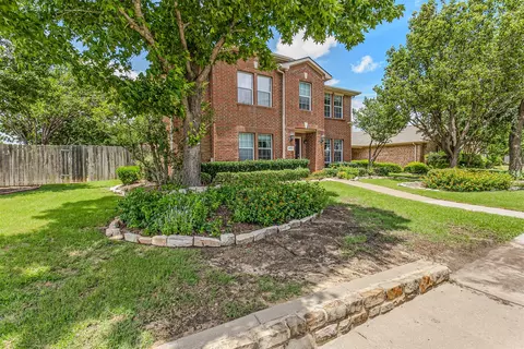 2177 Lone Pecan Dr, Mesquite, TX 75181