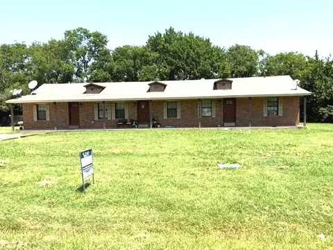 803 W Bells Blvd, Bells, TX 75414