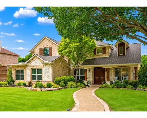 2114 Indian Trl, Rowlett, TX 75088