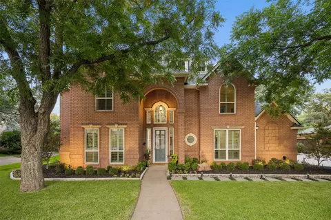 5617 Hunterwood Ln, Arlington, TX 76017