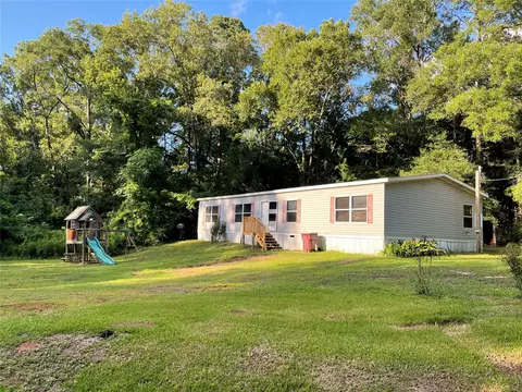 907 Ridge Rd, Castor, LA 71016