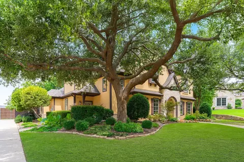 3200 Belmont St, Denton, TX 76210