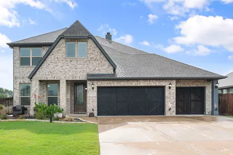 1132 Apple Grove Ln, Waxahachie, TX 75165