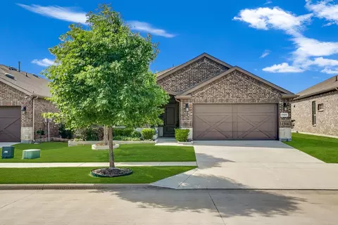 1528 Grassy Knoll Trl, Krugerville, TX 76227