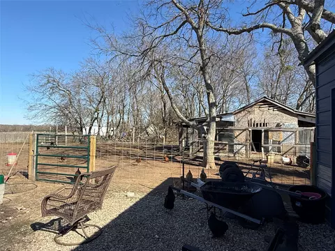 Exterior - 102 N Cedar St, Celeste, TX 75423 photo 5 of 6
