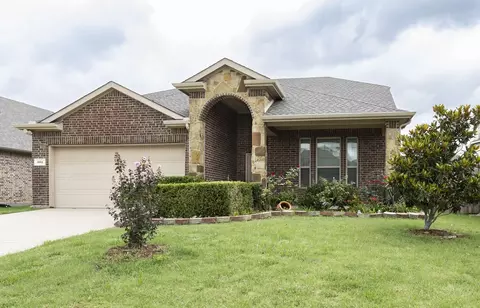601 Ivy Ln, Nevada, TX 75173