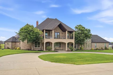 4411 Lake Breeze Dr, Mckinney, TX 75071