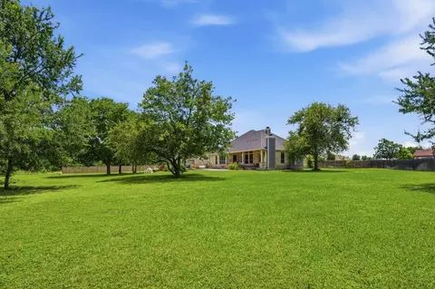 Exterior - 8 Freedom Ct, Waco, TX 76708 photo 4 of 4