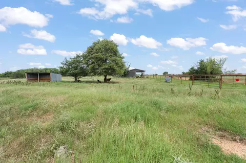 Exterior - 3001 E Fm 4, Cleburne, TX 76031 photo 9 of 11