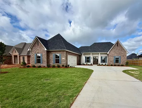 304 Elbow Slough, Bossier City, LA 71112
