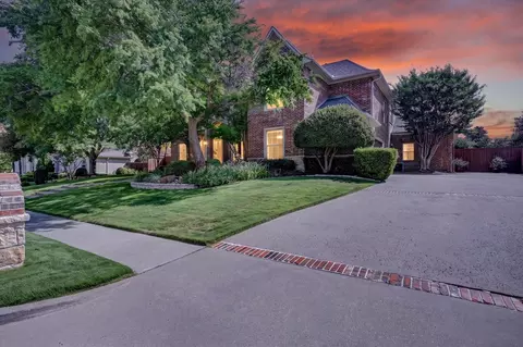 6416 Riverside Dr, Plano, TX 75024
