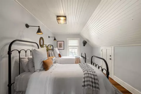 Bedroom - 3601 Hillcrest Dr, Waco, TX 76708 photo 5 of 6