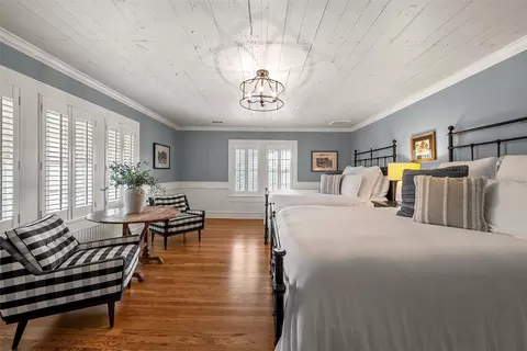 Bedroom - 3601 Hillcrest Dr, Waco, TX 76708 photo 3 of 6