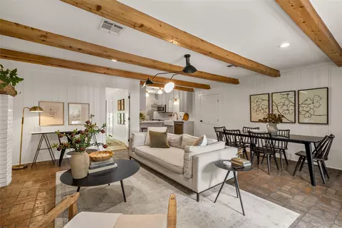 Living - 3601 Hillcrest Dr, Waco, TX 76708 photo 3 of 4