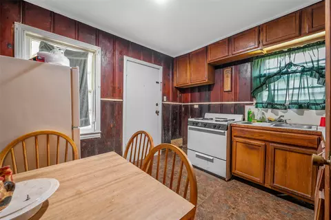 Kitchen - 1133 Sunset St, Waco, TX 76704 photo 1 of 2