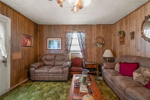 Living - 1133 Sunset St, Waco, TX 76704 photo 2 of 2