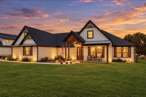 480 County Road 1927, Yantis, TX 75497