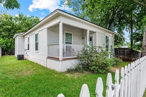 1012 Burnett Ave, Waco, TX 76706