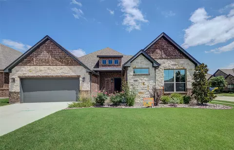 3009 W Wind Ct, Decatur, TX 76234
