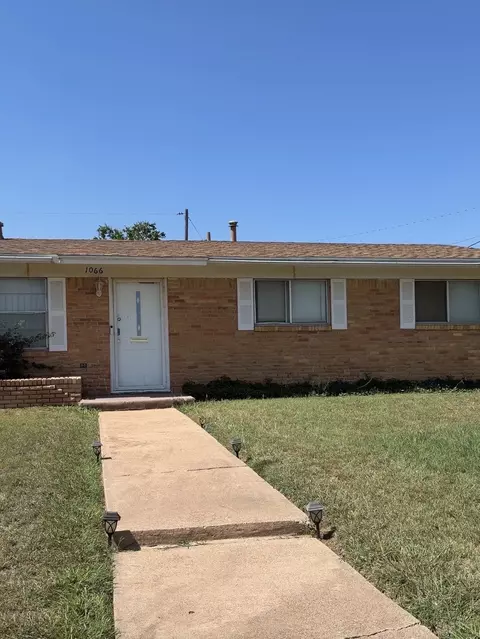 1066 Luzon St, Abilene, TX 79602