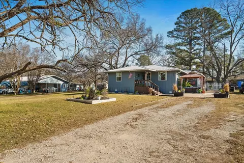 681 Briggs Blvd, East Tawakoni, TX 75472