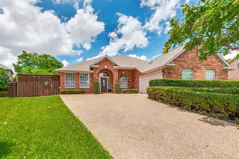 411 Greenway Ct, Coppell, TX 75019