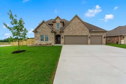 260 Brent Ln, Greenville, TX 75402