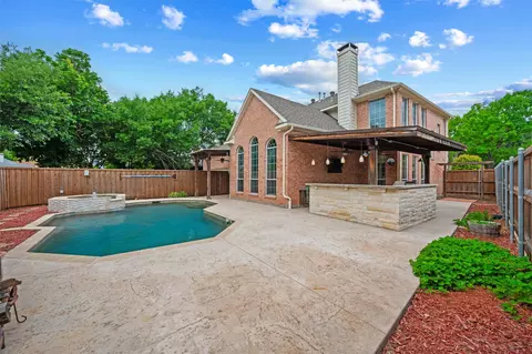 2228 Amy Ln, Plano, TX 75074