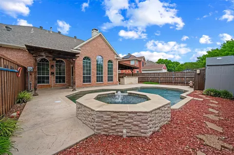 2228 Amy Ln, Plano, TX 75074