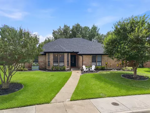 2336 Highlands Creek Rd, Carrollton, TX 75007