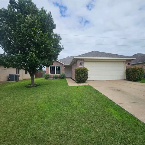 704 Linden Ave, Wylie, TX 75098