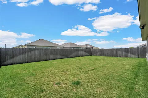Exterior - 11100 Solar St, Lorena, TX 76655 photo 5 of 6