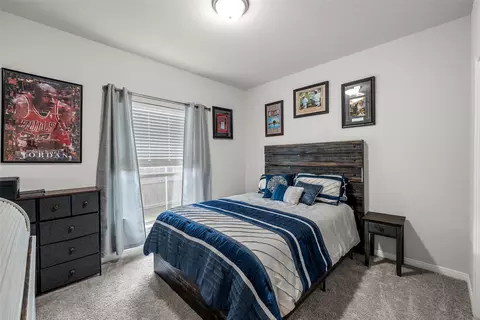 Bedroom - 11100 Solar St, Lorena, TX 76655 photo 6 of 8