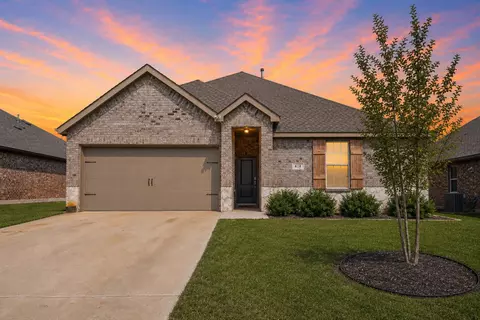 618 Cool Canyon Trl, Princeton, TX 75407