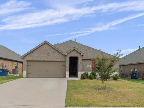 618 Cool Canyon Trl, Princeton, TX 75407