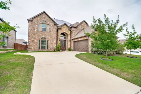 413 Frontier Ct, Midlothian, TX 76065