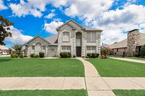 108 Bowie St, Forney, TX 75126