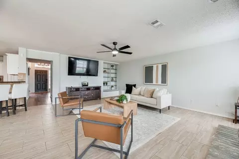 108 Bowie St, Forney, TX 75126