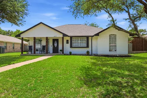 437 Bradshaw St, Cedar Hill, TX 75104