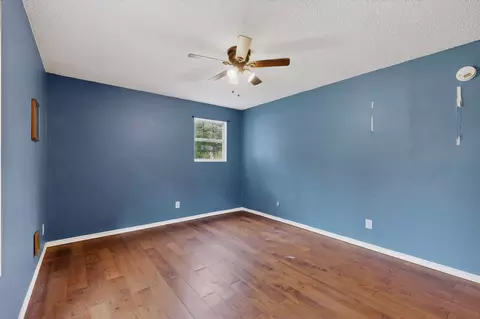 Bedroom - 701 E Brin St, Terrell, TX 75160 photo 5 of 7