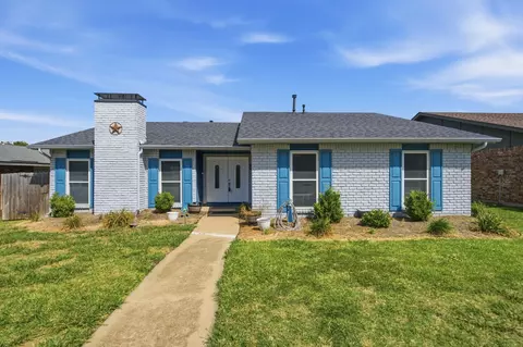 5108 Sherman Dr, The Colony, TX 75056