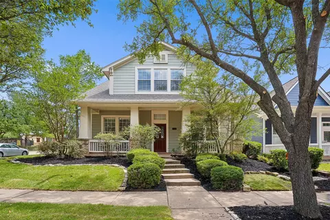 711 George St, Lantana, TX 76226