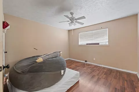 Bedroom - 1601 Mcanear St, Cleburne, TX 76033 photo 3 of 5